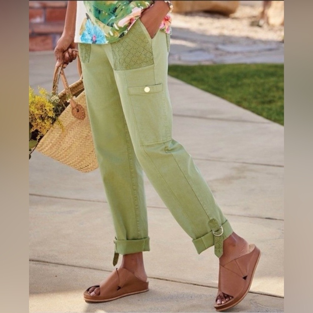 Soft Surroundings Mara Vista Eyelet Crop Pants Taragon Green Size Large